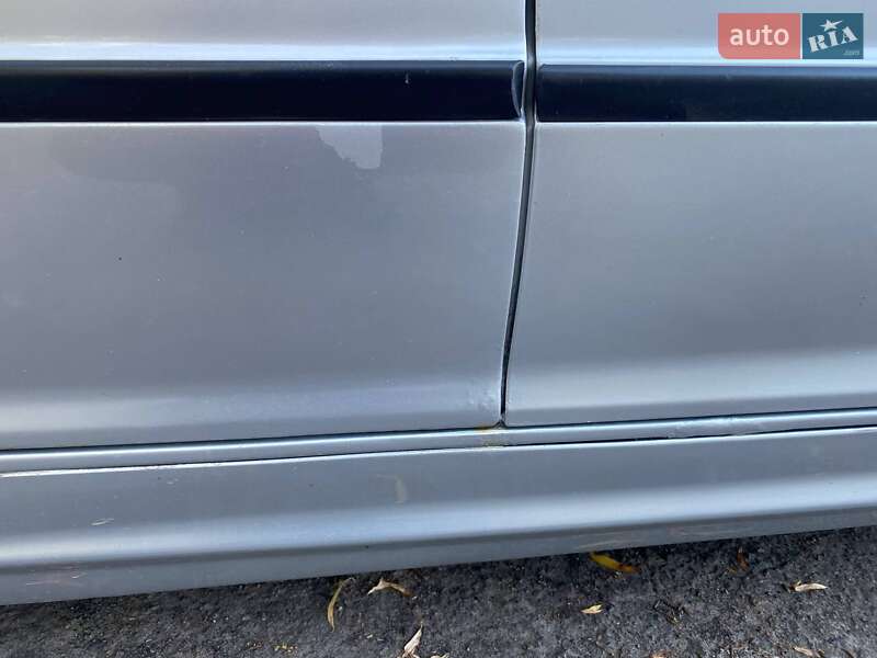 Седан BMW 3 Series 2002 в Млинове фото 32 Седан BMW 3 Series 2002 в Млинове