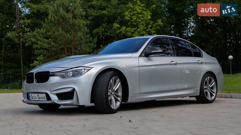 Седан BMW 3 Series 2015 в Луцке