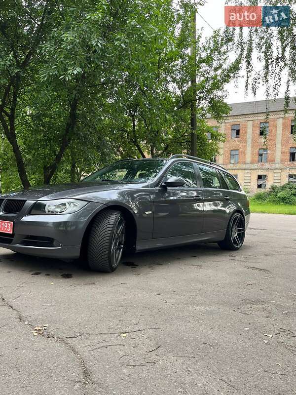 Универсал BMW 3 Series 2006 в Звягеле