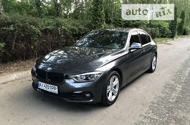 Седан BMW 3 Series 2018 в Киеве