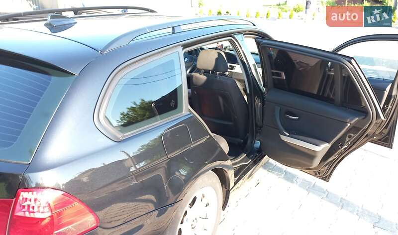 Універсал BMW 3 Series 2009 в Фастові