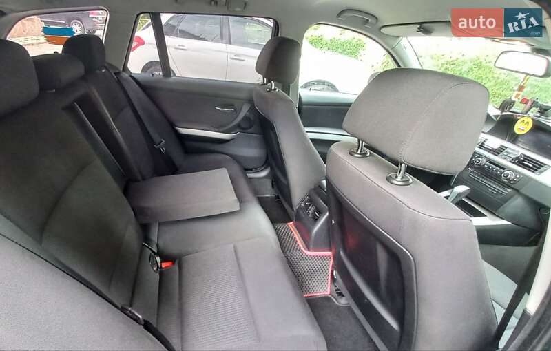 Універсал BMW 3 Series 2009 в Фастові