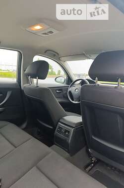 Седан BMW 3 Series 2006 в Коростені