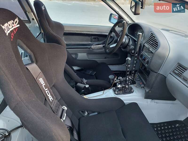 Купе BMW 3 Series 1993 в Вишгороді