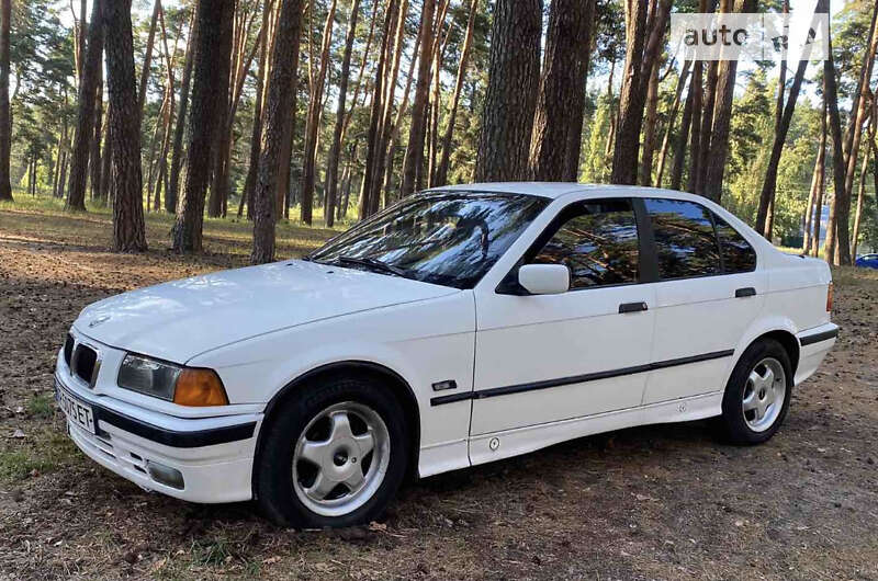 BMW 3 Series 1992