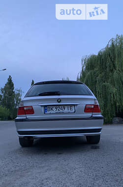 Универсал BMW 3 Series 2003 в Ровно