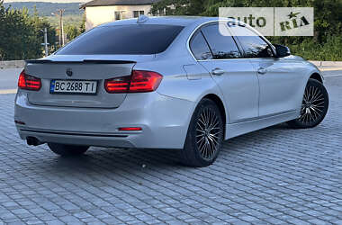 Седан BMW 3 Series 2012 в Львові