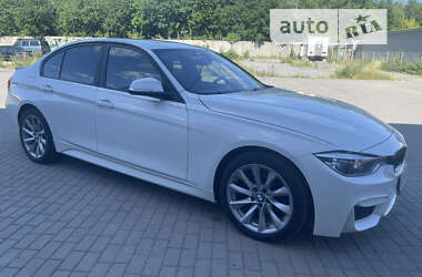 Седан BMW 3 Series 2016 в Львове