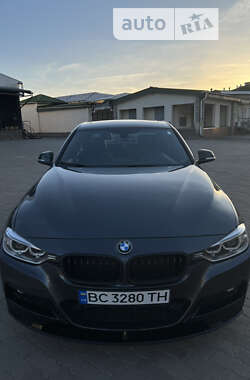 Седан BMW 3 Series 2015 в Стрию