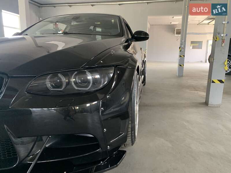 Купе BMW 3 Series 2009 в Києві