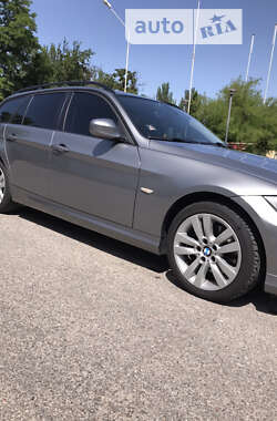 Универсал BMW 3 Series 2011 в Кропивницком