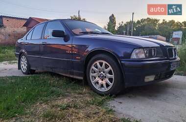 Седан BMW 3 Series 1997 в Кропивницькому