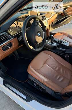 Седан BMW 3 Series 2012 в Коростені