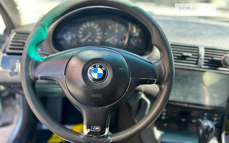 Купе BMW 3 Series 2003 в Черновцах