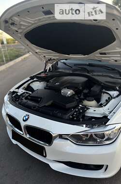 Седан BMW 3 Series 2013 в Первомайске