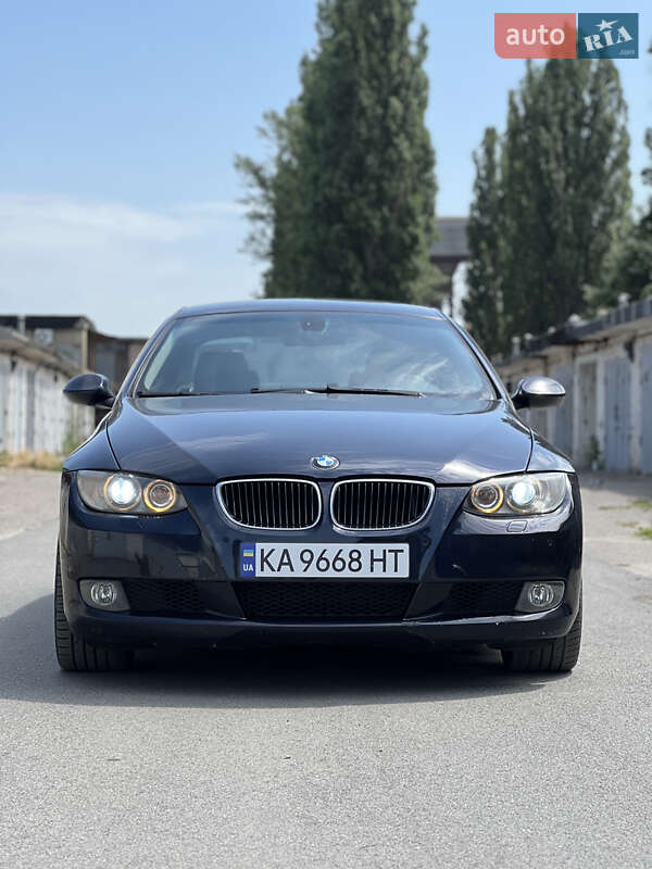 Купе BMW 3 Series 2007 в Киеве фото 2 Купе BMW 3 Series 2007 в Киеве