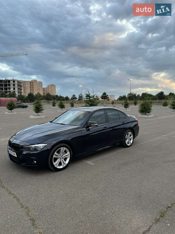 Седан BMW 3 Series 2015 в Одесі