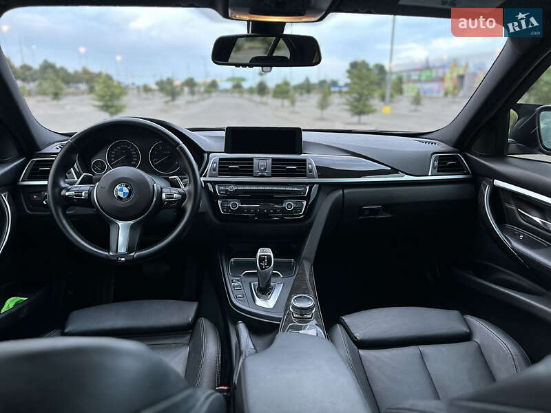 Седан BMW 3 Series 2015 в Одесі