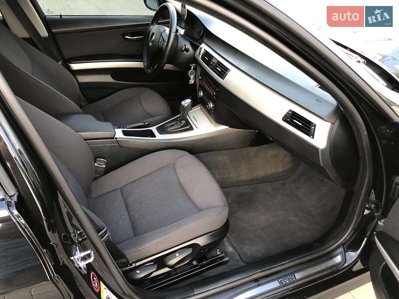 Универсал BMW 3 Series 2008 в Одессе фото 33 Универсал BMW 3 Series 2008 в Одессе