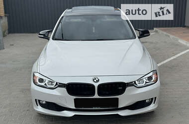 Седан BMW 3 Series 2013 в Виннице