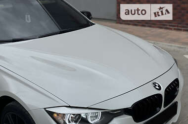 Седан BMW 3 Series 2013 в Виннице