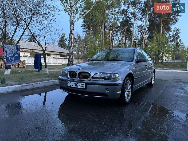 BMW 3 Series 2004