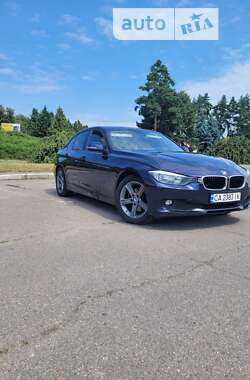 Седан BMW 3 Series 2013 в Умані