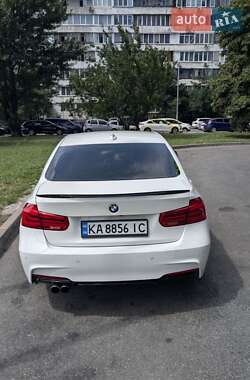 Седан BMW 3 Series 2016 в Киеве