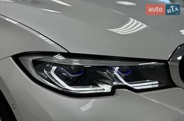 Седан BMW 3 Series 2022 в Тернополі