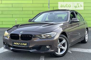 Седан BMW 3 Series 2014 в Киеве