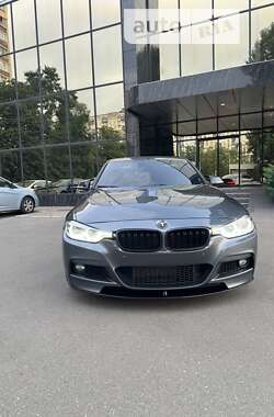 Седан BMW 3 Series 2017 в Киеве