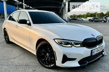 Седан BMW 3 Series 2019 в Дніпрі