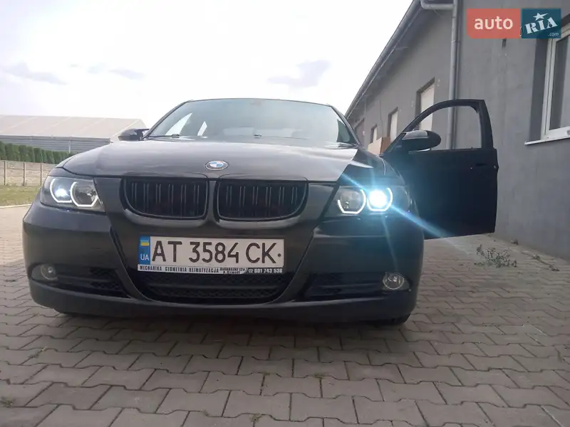 BMW 3 Series 2005 VIN WBAVA71000KR39578 фото оголошення 23 з 151