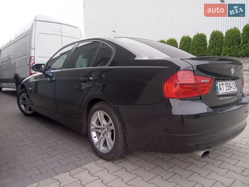 BMW 3 Series 2005 VIN WBAVA71000KR39578 фото оголошення 54 з 151