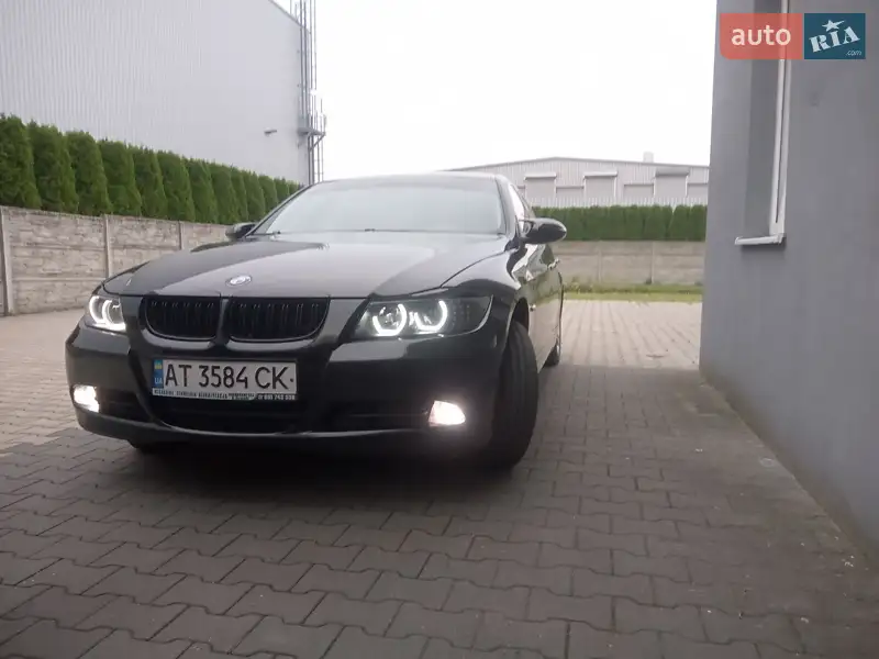 BMW 3 Series 2005 VIN WBAVA71000KR39578 фото оголошення 52 з 151