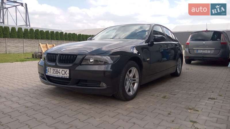 Седан BMW 3 Series 2005 в Івано-Франківську