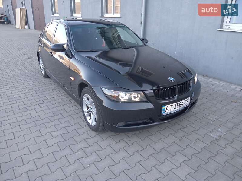 Седан BMW 3 Series 2005 в Івано-Франківську
