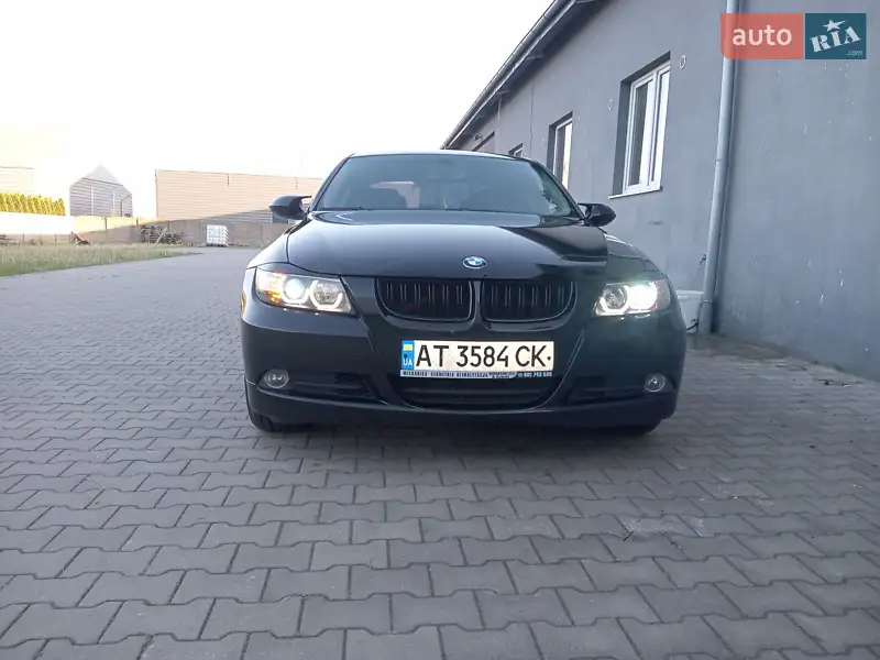 BMW 3 Series 2005 VIN WBAVA71000KR39578 фото оголошення 101 з 151