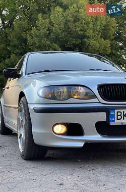Седан BMW 3 Series 2004 в 