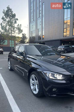 Седан BMW 3 Series 2013 в Киеве