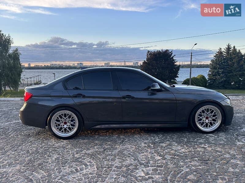 Седан BMW 3 Series 2016 в Дніпрі фото 2 Седан BMW 3 Series 2016 в Дніпрі