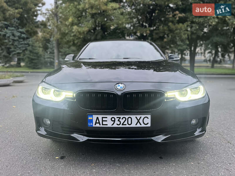 Седан BMW 3 Series 2015 в Днепре фото 2 Седан BMW 3 Series 2015 в Днепре