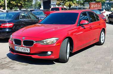 Седан BMW 3 Series 2013 в 