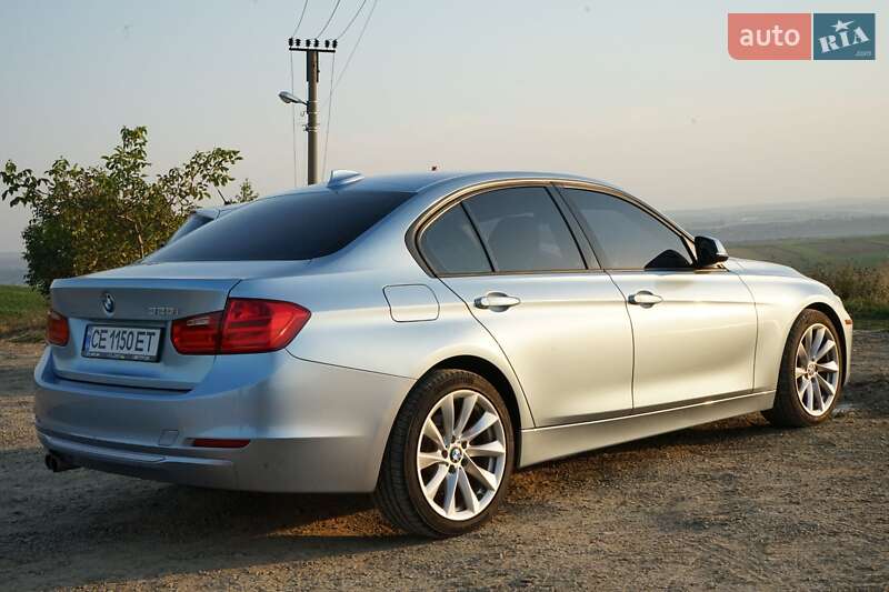 Седан BMW 3 Series 2012 в Черновцах