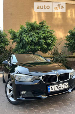 Седан BMW 3 Series 2012 в Софіївській Борщагівці