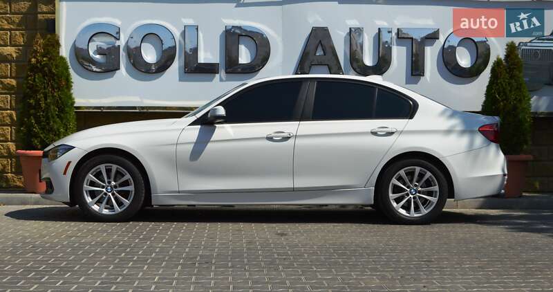 Седан BMW 3 Series 2016 в Одесі
