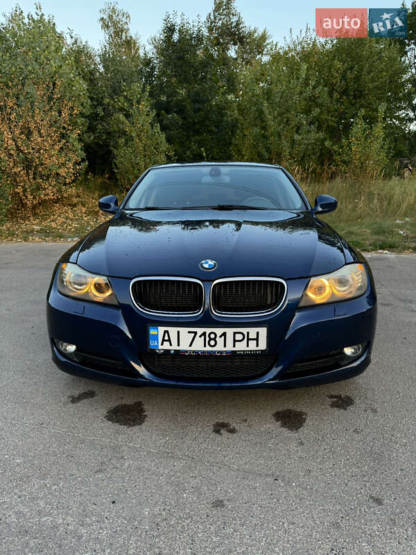 Универсал BMW 3 Series 2011 в Вышгороде