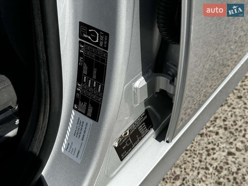 Седан BMW 3 Series 2009 в Житомире фото 18 Седан BMW 3 Series 2009 в Житомире