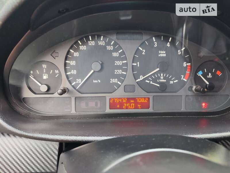 Седан BMW 3 Series 2002 в Києві