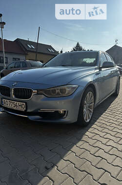 Седан BMW 3 Series 2013 в Хусте